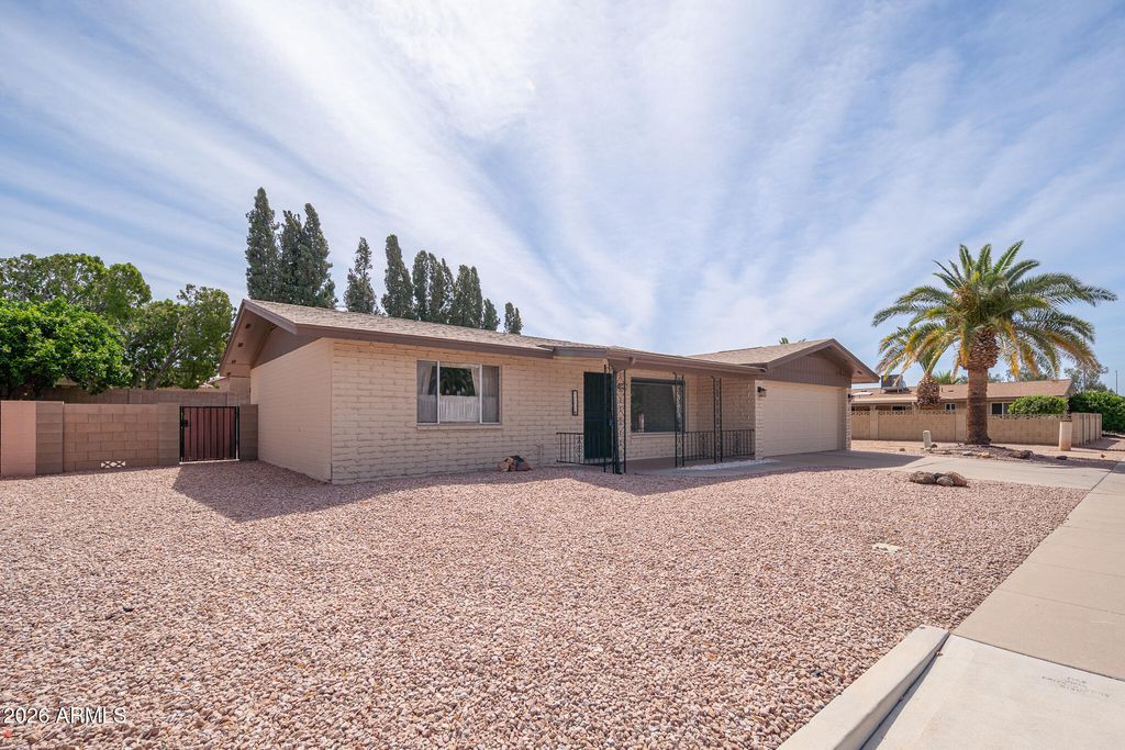 Image 4 of property listing at 763 S ROSEMONT --, Mesa, AZ 85206