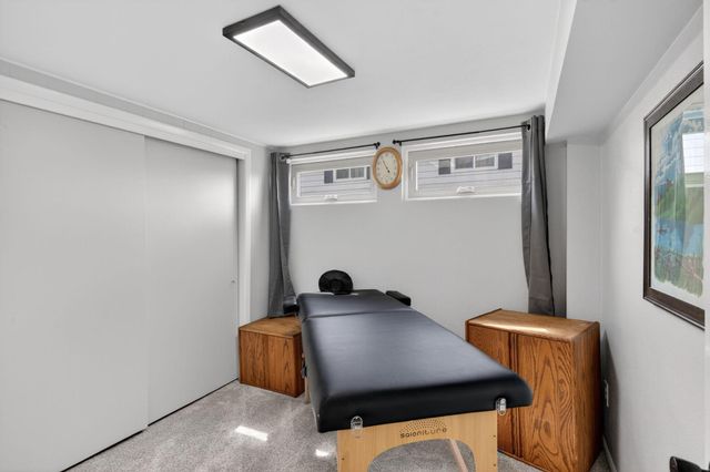 1561 11th Avenue NE, Rochester, MN 55906