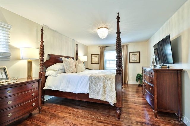 981 Eastland Terrace, Anderson Twp, OH 45230