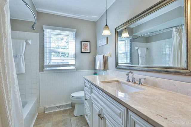 981 Eastland Terrace, Anderson Twp, OH 45230