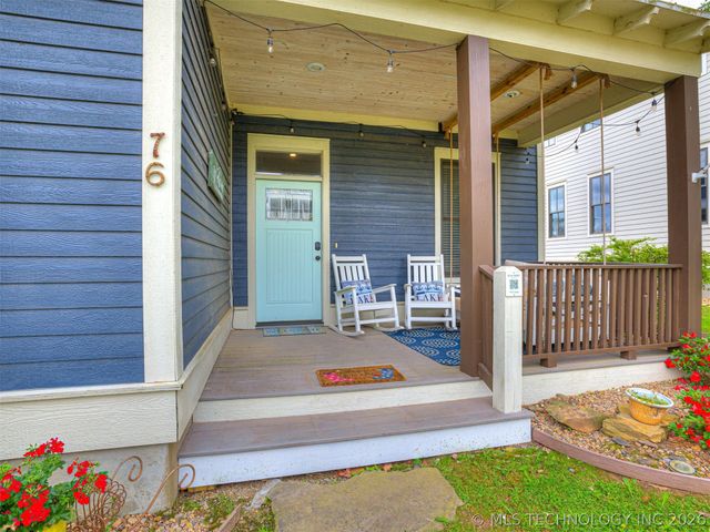 76 Lower Green Way, Carlton Landing, OK 74432