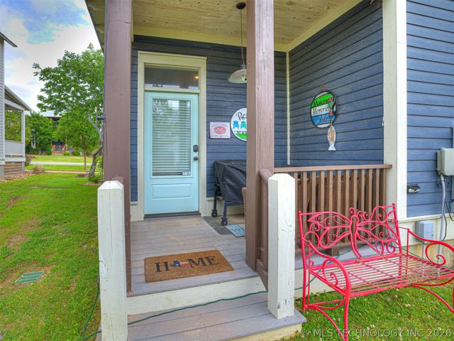 76 Lower Green Way, Carlton Landing, OK 74432