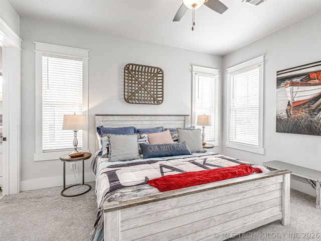 76 Lower Green Way, Carlton Landing, OK 74432