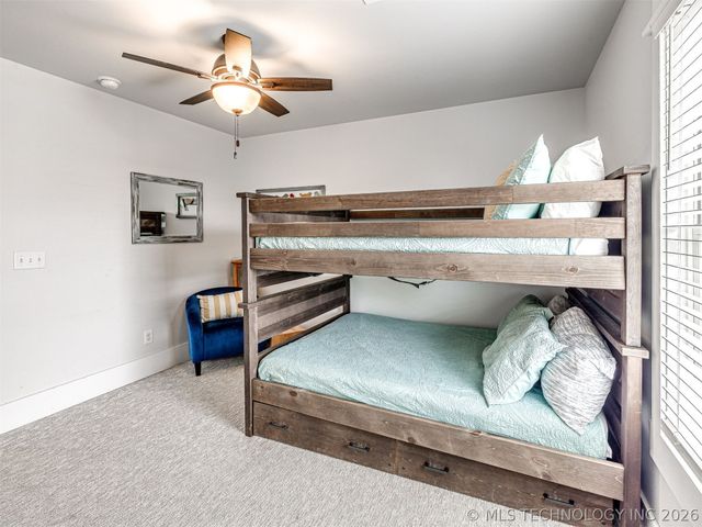 76 Lower Green Way, Carlton Landing, OK 74432
