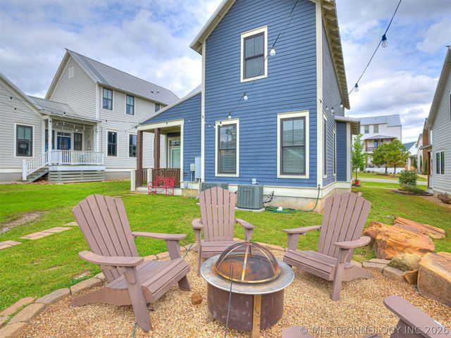 76 Lower Green Way, Carlton Landing, OK 74432