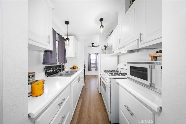 2865 W Rialto Avenue 78, Rialto, CA 92376