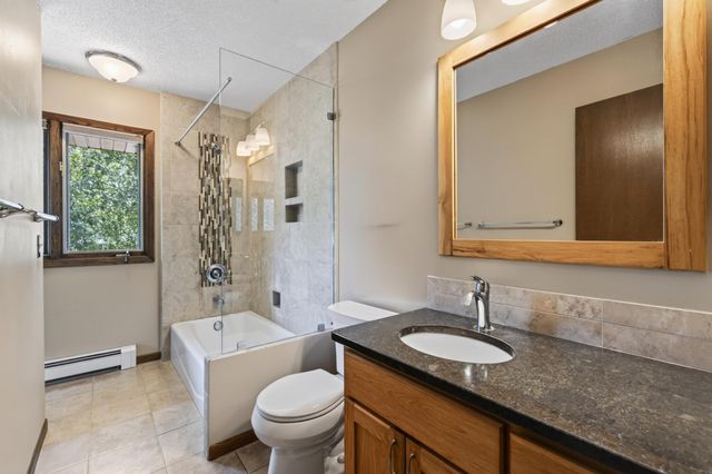 2352 Sioux Court, New Brighton, MN 55112
