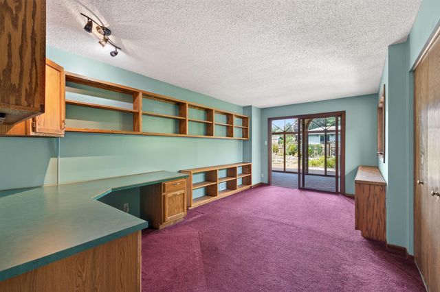 2352 Sioux Court, New Brighton, MN 55112