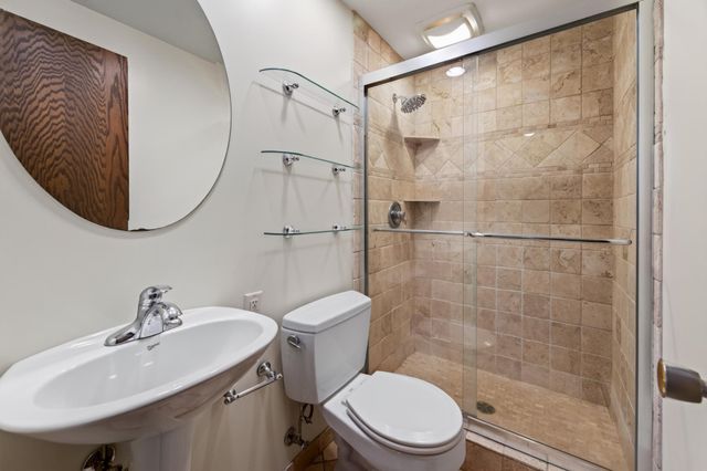 2352 Sioux Court, New Brighton, MN 55112