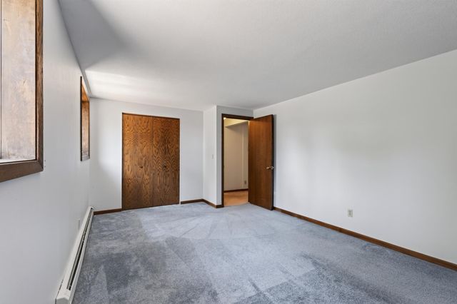 2352 Sioux Court, New Brighton, MN 55112