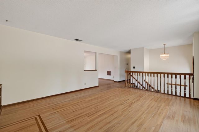 2352 Sioux Court, New Brighton, MN 55112