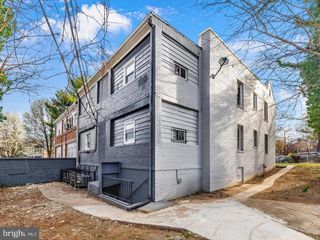 405 34TH ST SE #1, Washington, DC 20019