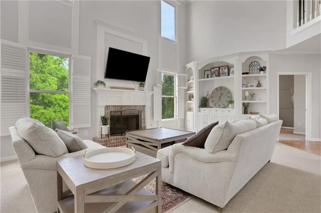 639 Grand Folia Court, Sugar Hill, GA 30518