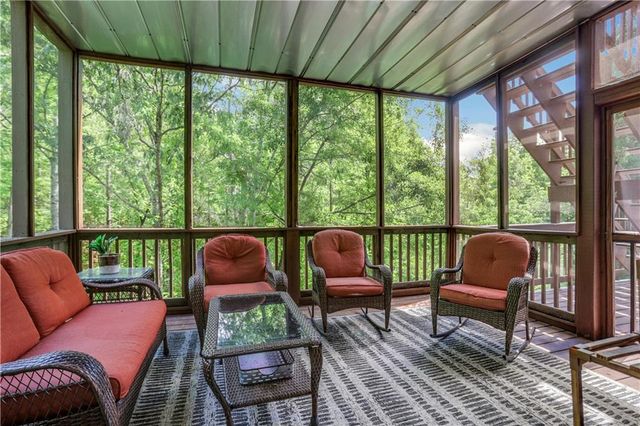 639 Grand Folia Court, Sugar Hill, GA 30518
