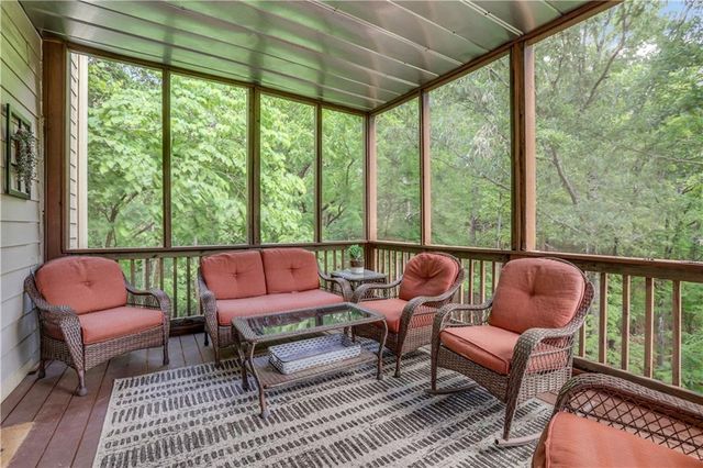 639 Grand Folia Court, Sugar Hill, GA 30518