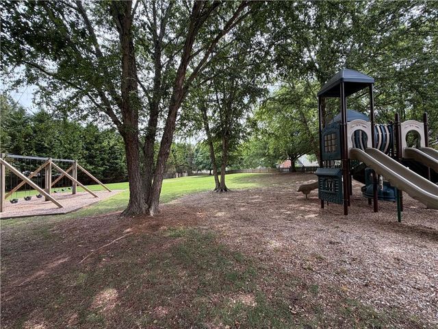 639 Grand Folia Court, Sugar Hill, GA 30518