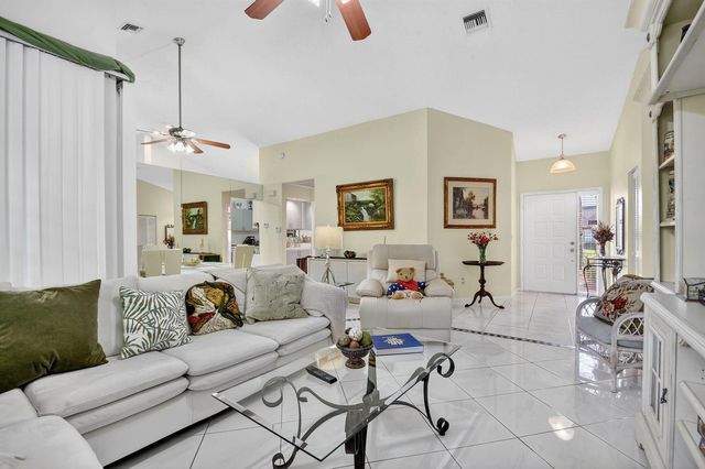 7147 Le Chalet Boulevard, Boynton Beach, FL 33472
