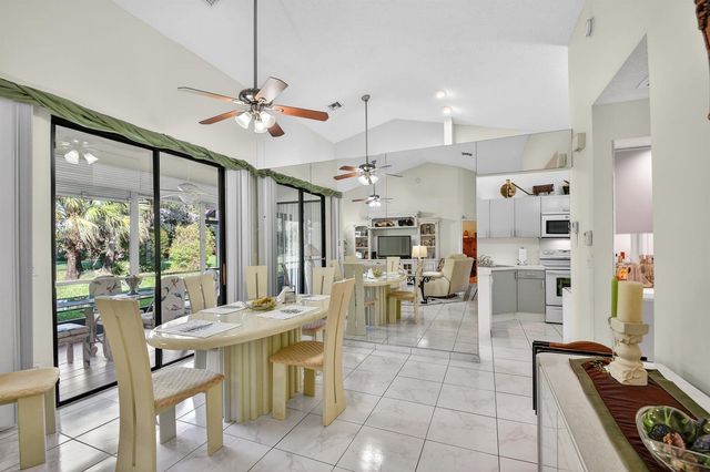 7147 Le Chalet Boulevard, Boynton Beach, FL 33472