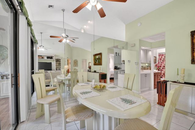 7147 Le Chalet Boulevard, Boynton Beach, FL 33472