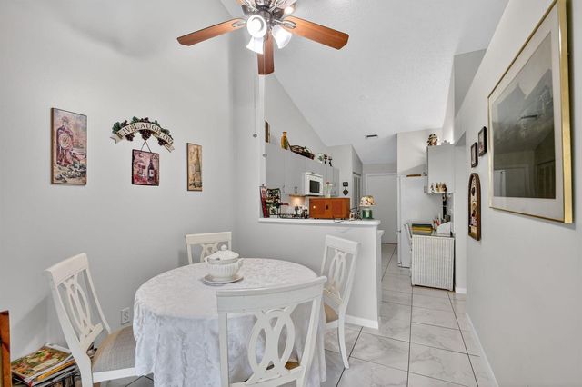7147 Le Chalet Boulevard, Boynton Beach, FL 33472