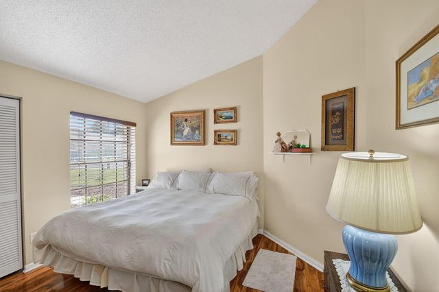 7147 Le Chalet Boulevard, Boynton Beach, FL 33472