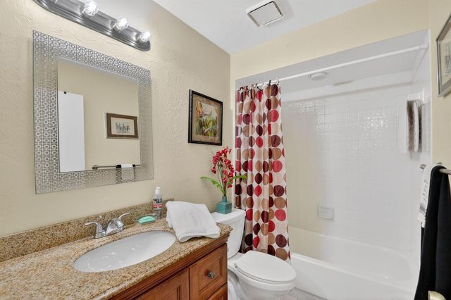 7147 Le Chalet Boulevard, Boynton Beach, FL 33472