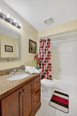 7147 Le Chalet Boulevard, Boynton Beach, FL 33472