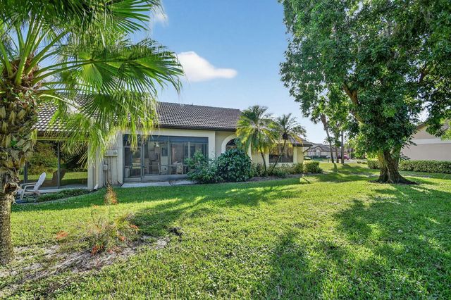 7147 Le Chalet Boulevard, Boynton Beach, FL 33472