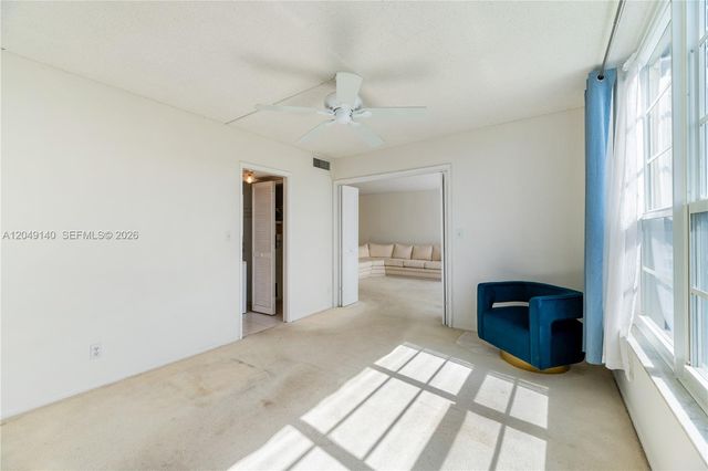 605 Oaks Drive 607, Pompano Beach, FL 33069