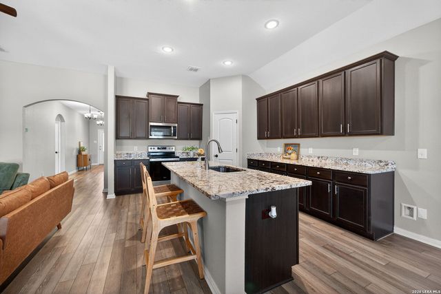 6514 Underwood Way, San Antonio, TX 78252