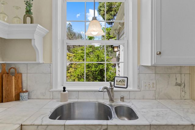 157 Apple Ave, Grass Valley, CA 95945