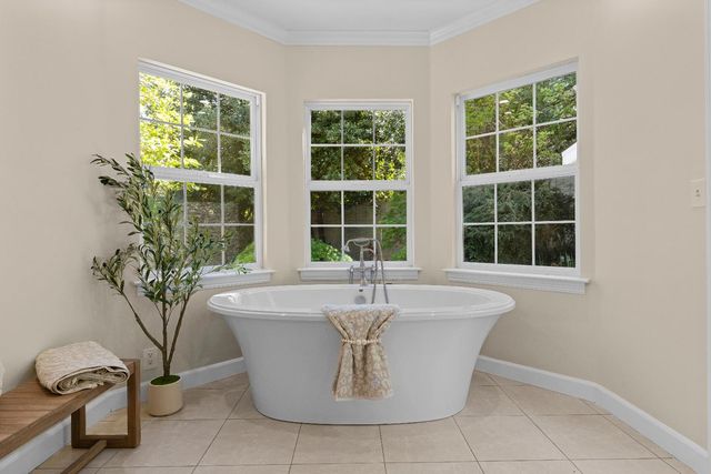 157 Apple Ave, Grass Valley, CA 95945