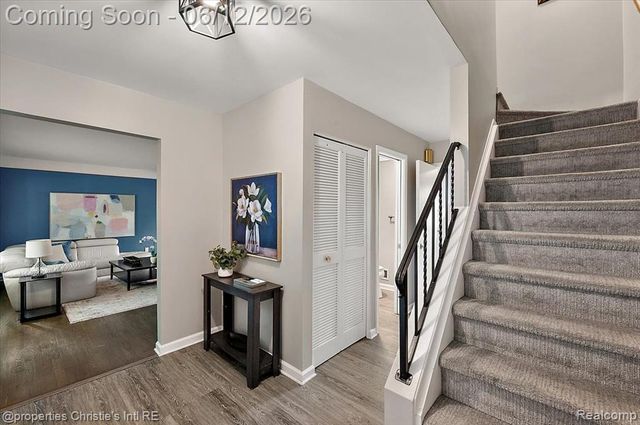 23237 Robert John Street, Saint Clair Shores, MI 48080