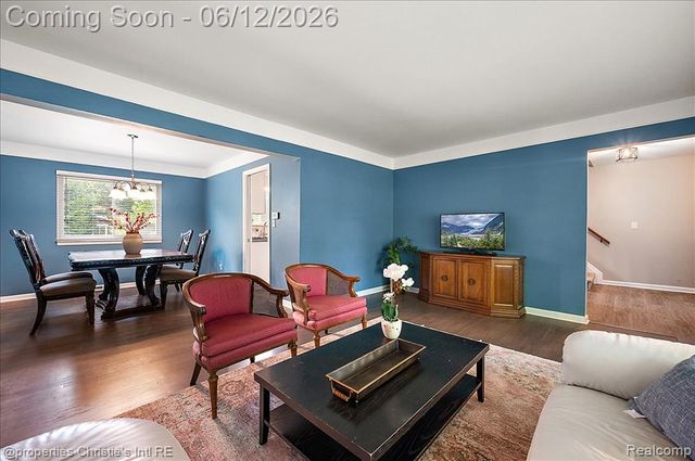 23237 Robert John Street, Saint Clair Shores, MI 48080