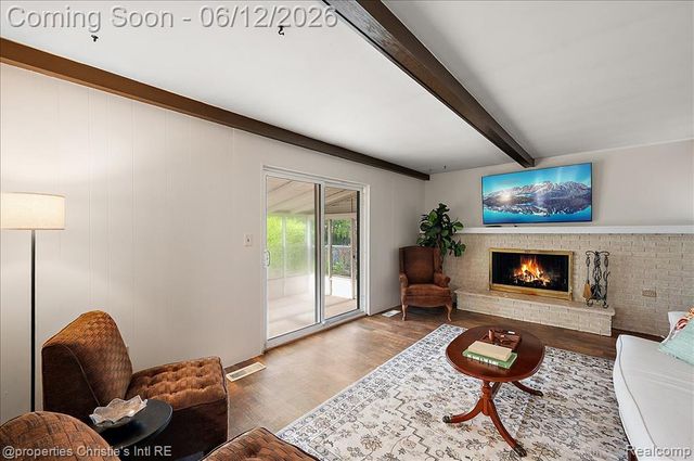 23237 Robert John Street, Saint Clair Shores, MI 48080