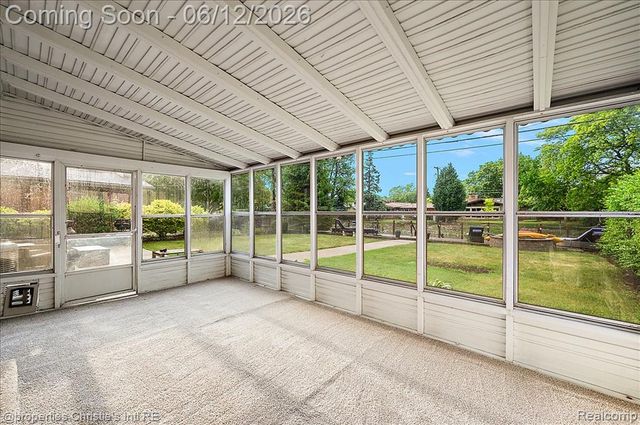 23237 Robert John Street, Saint Clair Shores, MI 48080