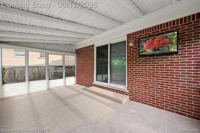 23237 Robert John Street, Saint Clair Shores, MI 48080