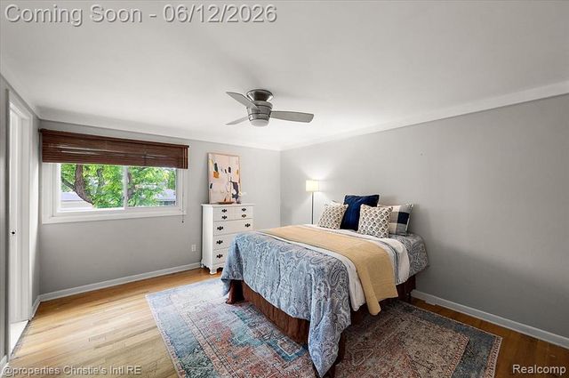 23237 Robert John Street, Saint Clair Shores, MI 48080