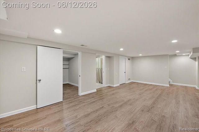 23237 Robert John Street, Saint Clair Shores, MI 48080