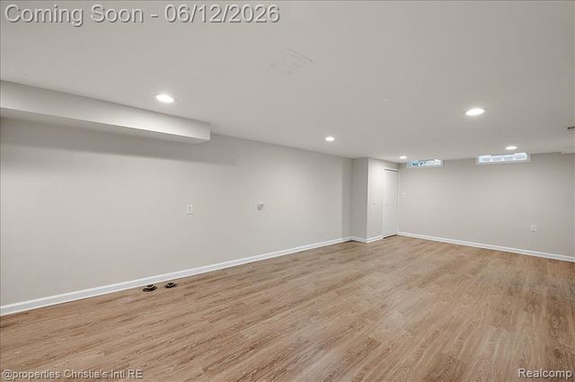 23237 Robert John Street, Saint Clair Shores, MI 48080