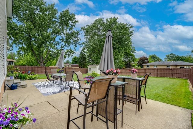7739 Hoertz Road, Parma, OH 44134