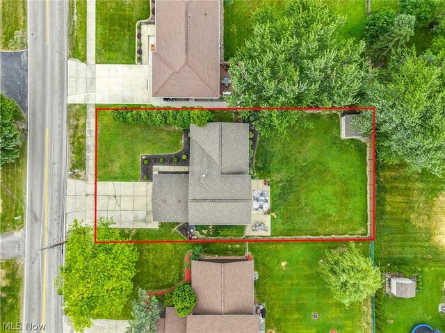 7739 Hoertz Road, Parma, OH 44134