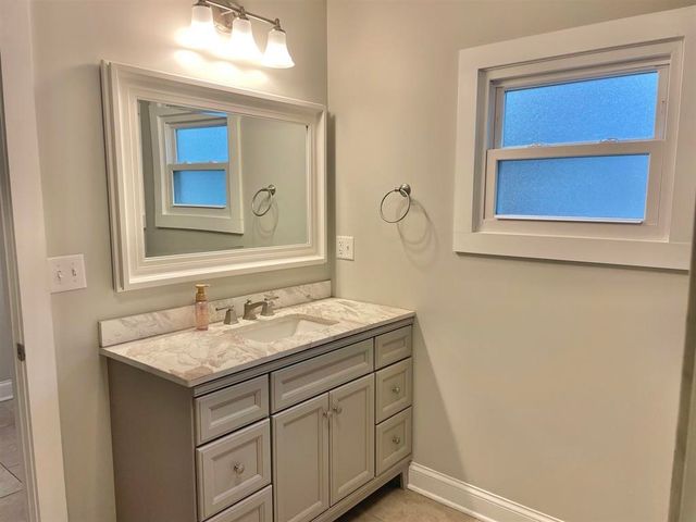 2107 Washington Ave., Huntington, WV 25704