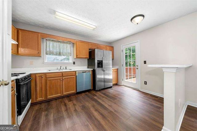 62 AUSTIN BRIDGE Lane, Douglasville, GA 30134