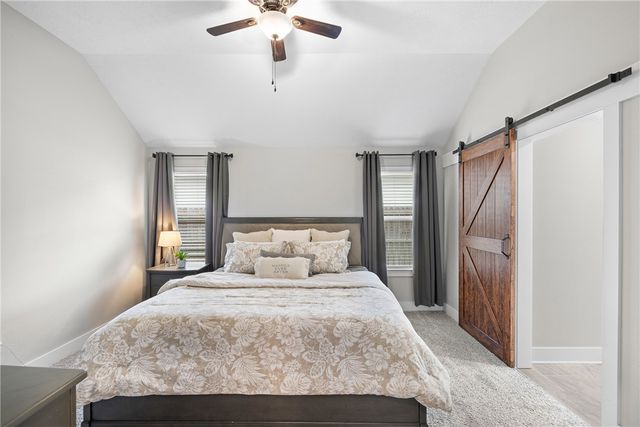 221 Brazos Bend, Snook, TX 77878