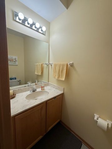 1605 Samuel Court, Gurnee, IL 60031