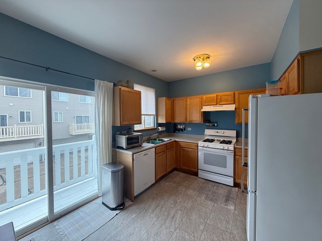 1605 Samuel Court, Gurnee, IL 60031