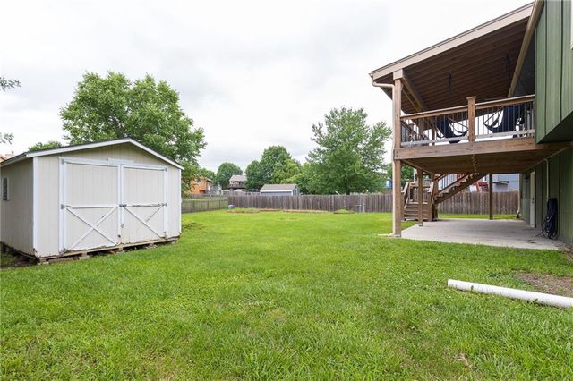 410 Copeland Drive, Greenwood, MO 64034