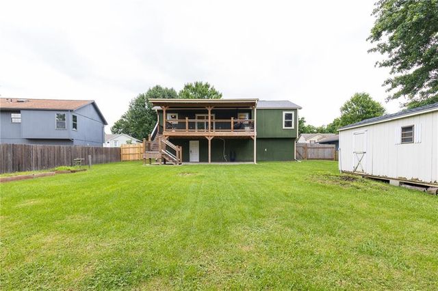 410 Copeland Drive, Greenwood, MO 64034