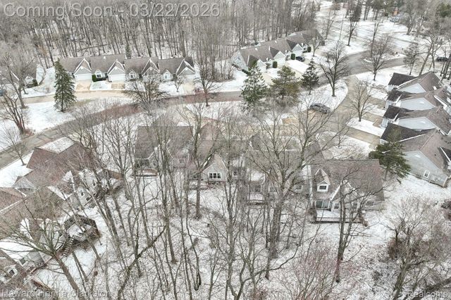 6819 Fox Lane, Waterford Charter Township, MI 48327